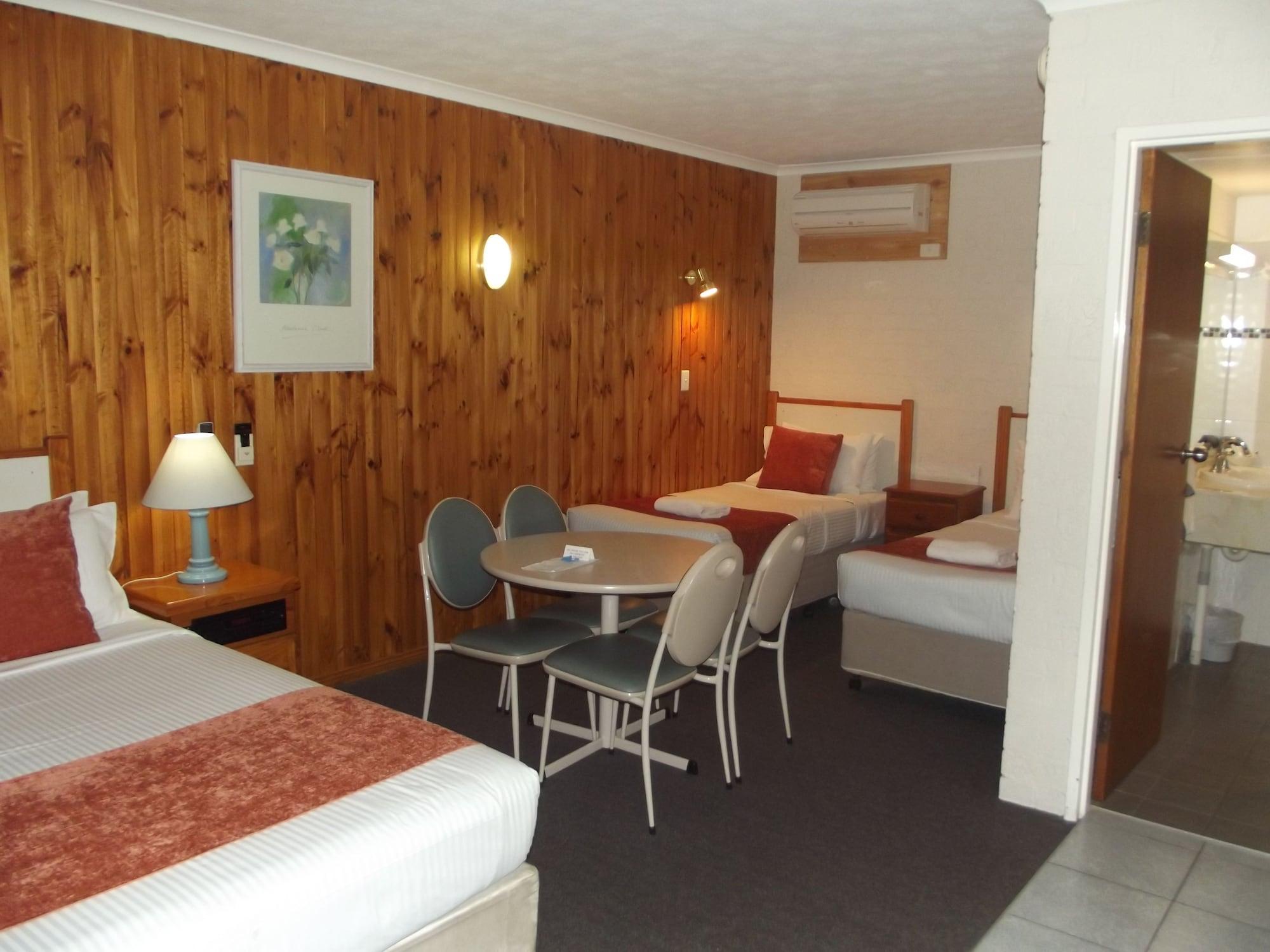 Blue Diamond Motor Inn Dubbo Exterior photo