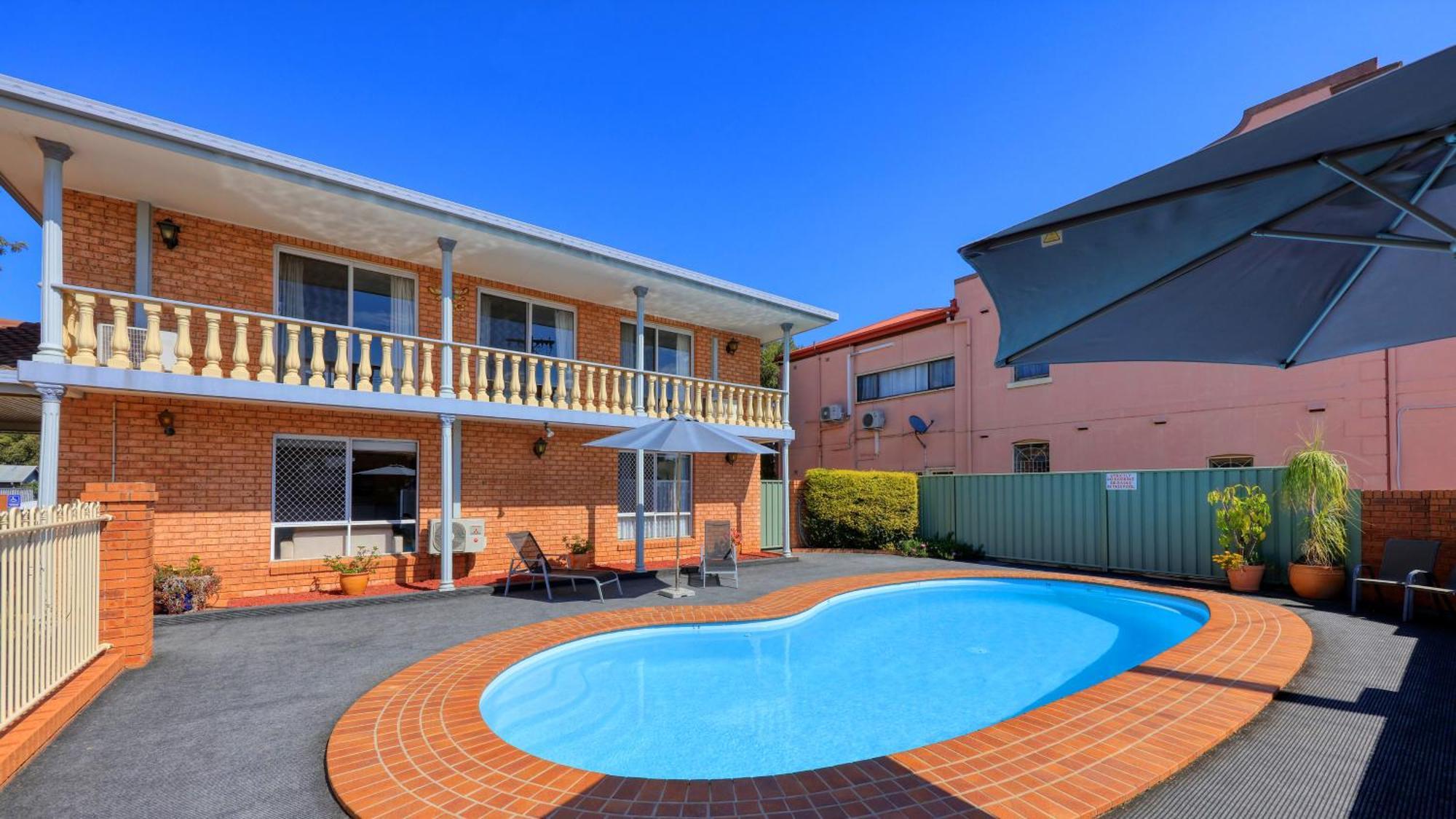 Blue Diamond Motor Inn Dubbo Exterior photo