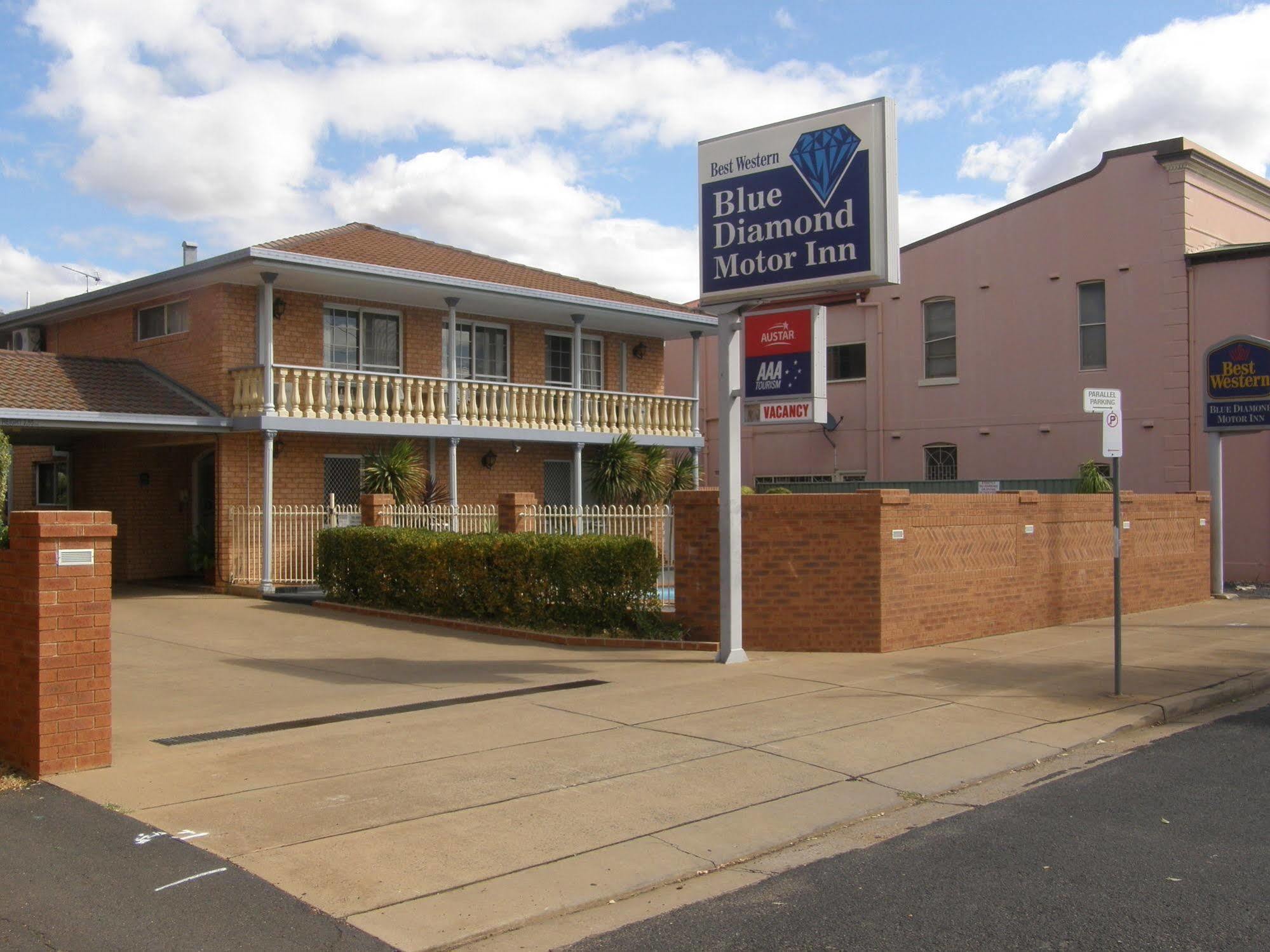 Blue Diamond Motor Inn Dubbo Exterior photo
